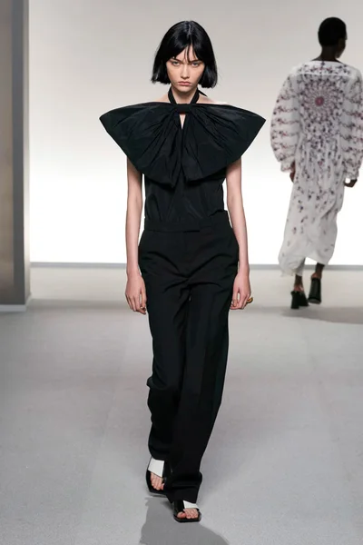 Look 56